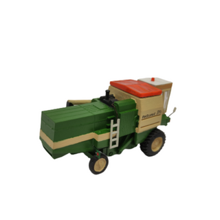 Fortschritt E 514 mit Maisgebiss und Schneidwerk | 1:120