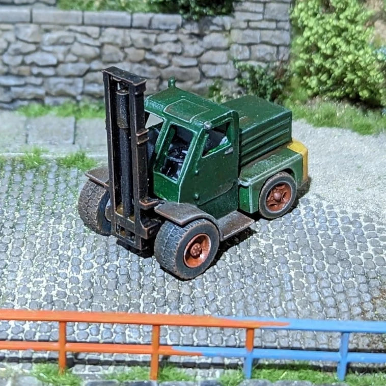 AP 4045 mit Holzzange | 1:120 – 3D Druck Garage